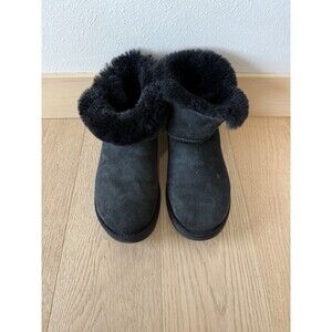$160 UGG Women's MINI BAILEY BUTTON II 9 US BLACK Suede Ankle Boots Shoes Winter